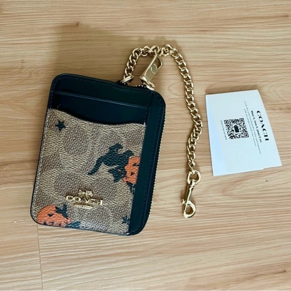 Coach Zip Card Case In Signature Canvas With Halloween Print # CW886 - Picture 4 of 5